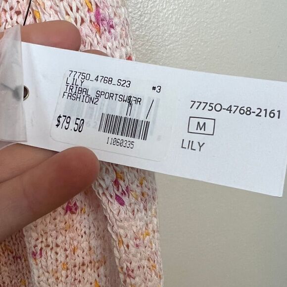 Tribal Jeans Sleeveless Sweater Top NWT Sz. M - Picture 2 of 5